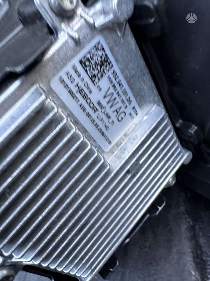 Volkswagen Passat, 3J1941006, lights