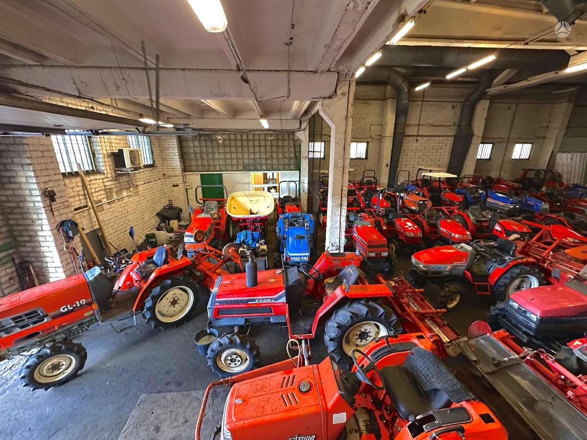 Iseki THS20, tractors