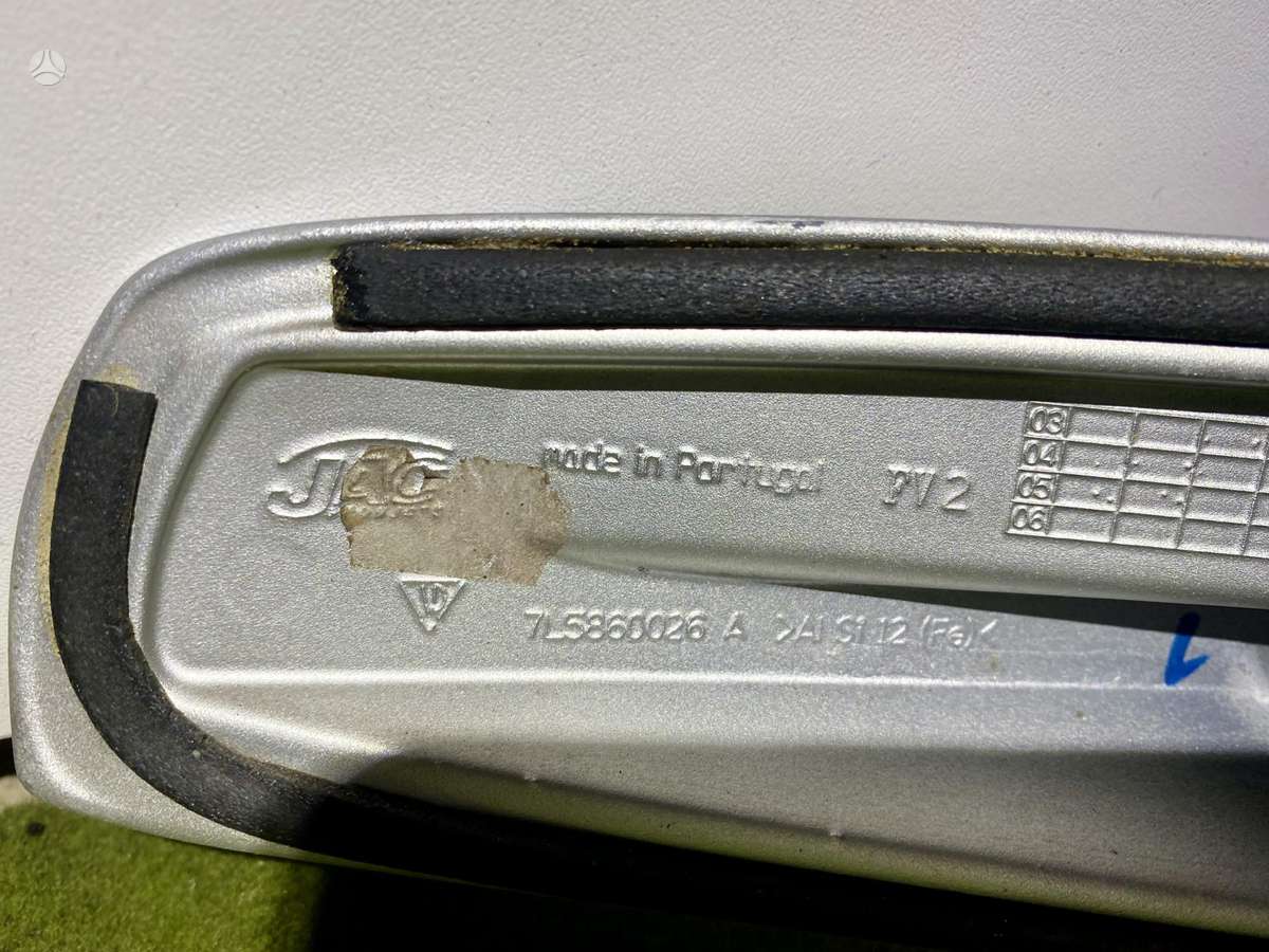 Porsche Cayenne body parts