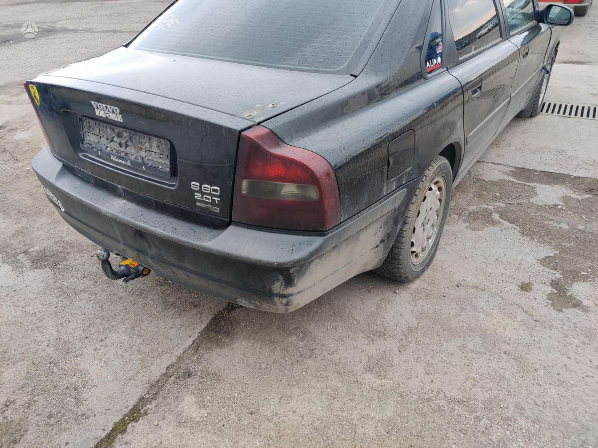 Volvo S80 dalimis. 2 0t