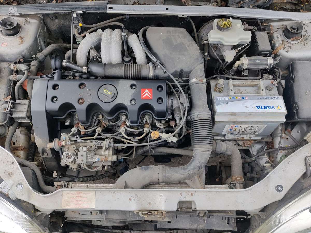 Citroen Saxo по частям
