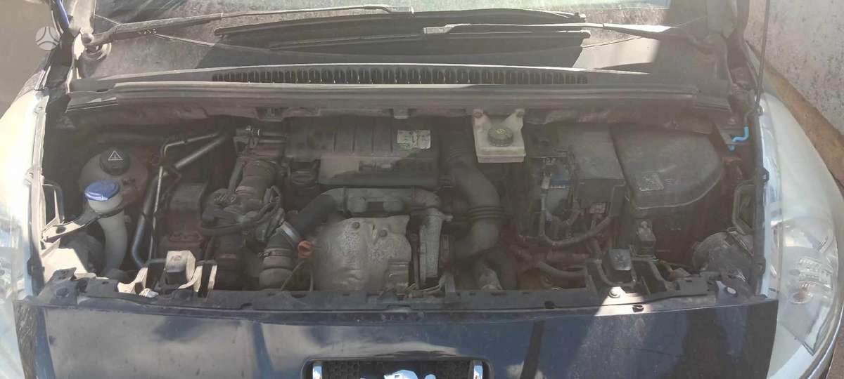Peugeot 5008 Rida 335858km