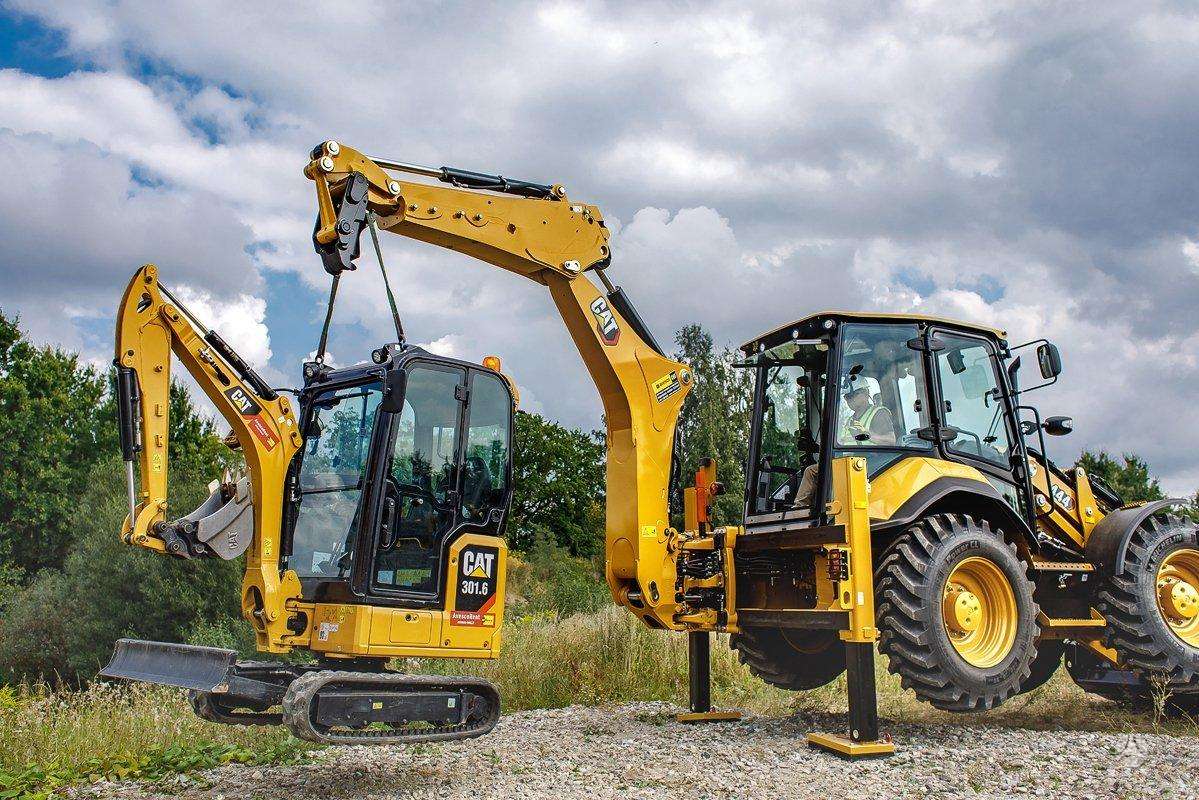 Caterpillar 444, экскаваторные погрузчики