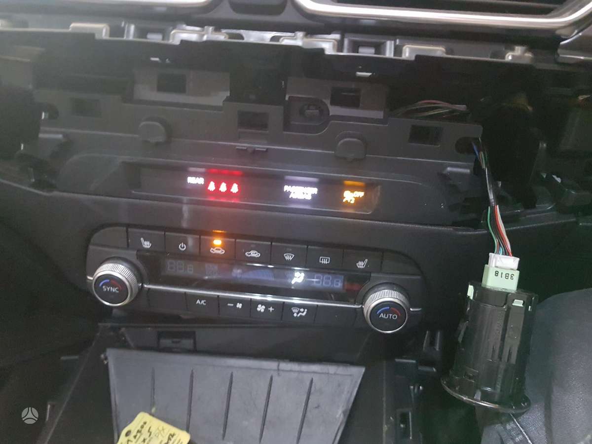 Mazda CX-5 Dalimis engine peyk02300 gearbox cc7603000