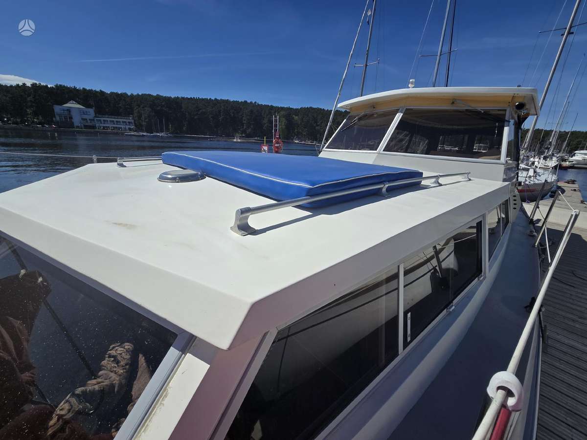 Princess Yachts PRINCES 32, yachts / cruisers