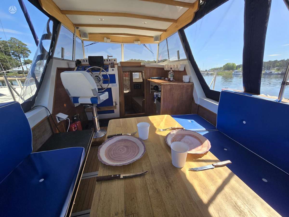 Princess Yachts PRINCES 32, яхты / катера