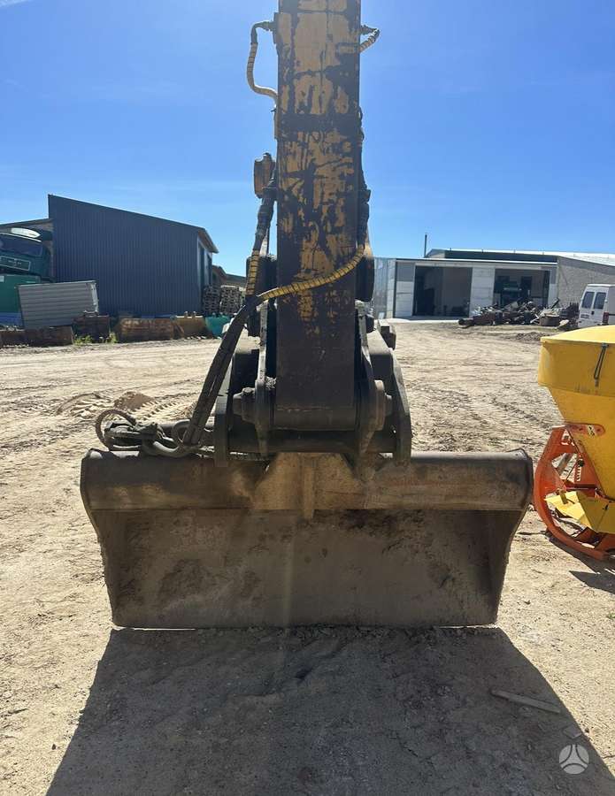 JCB JS145W, excavator