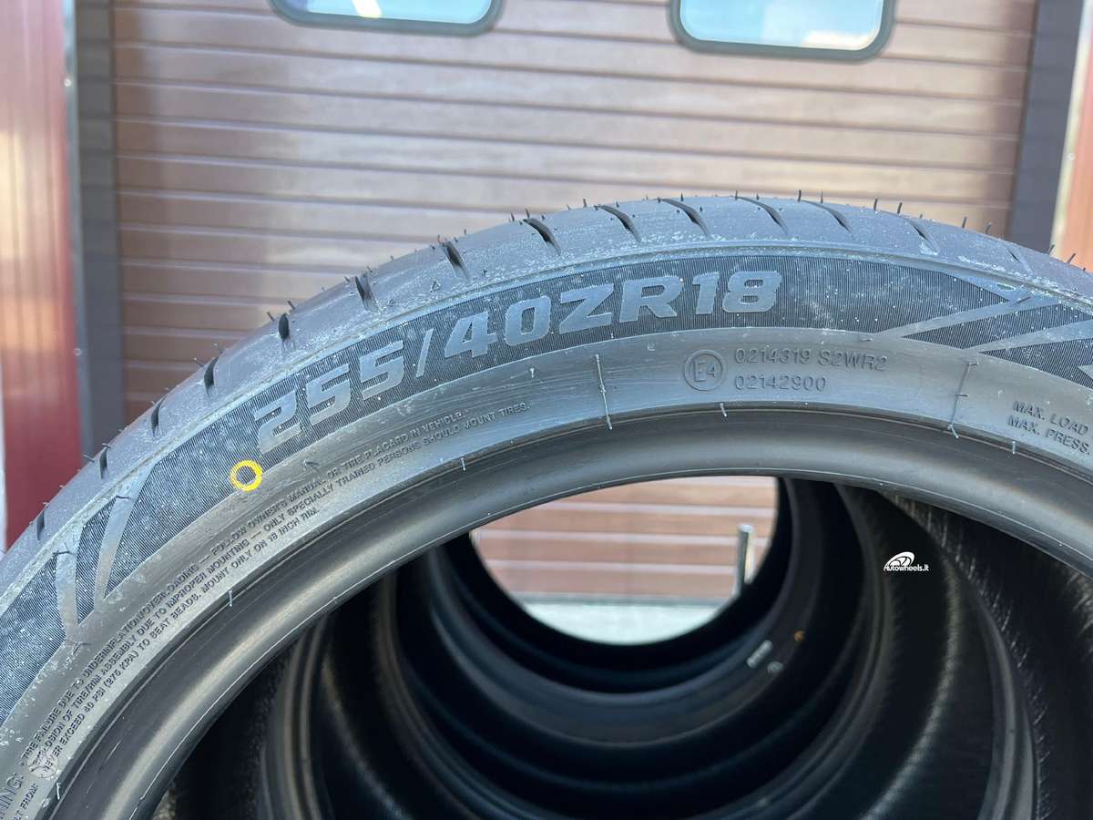 Windforce Catchfors UHP PRO, summer 255/40 R18