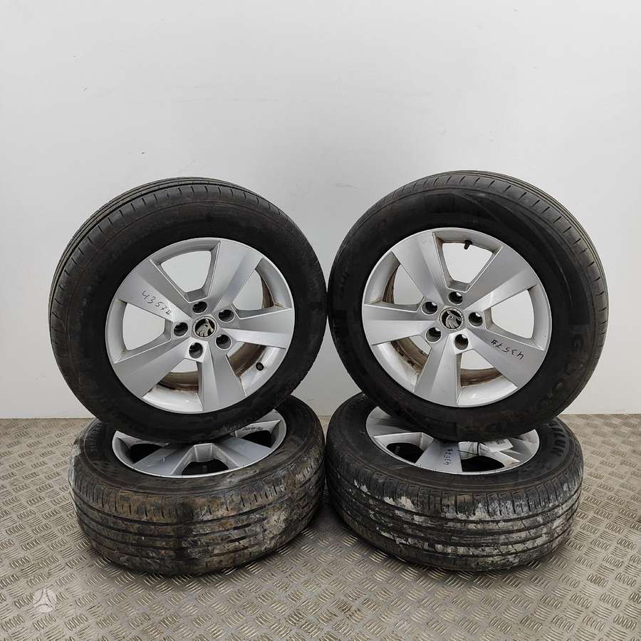 Skoda Superb, lengvojo lydinio, R16