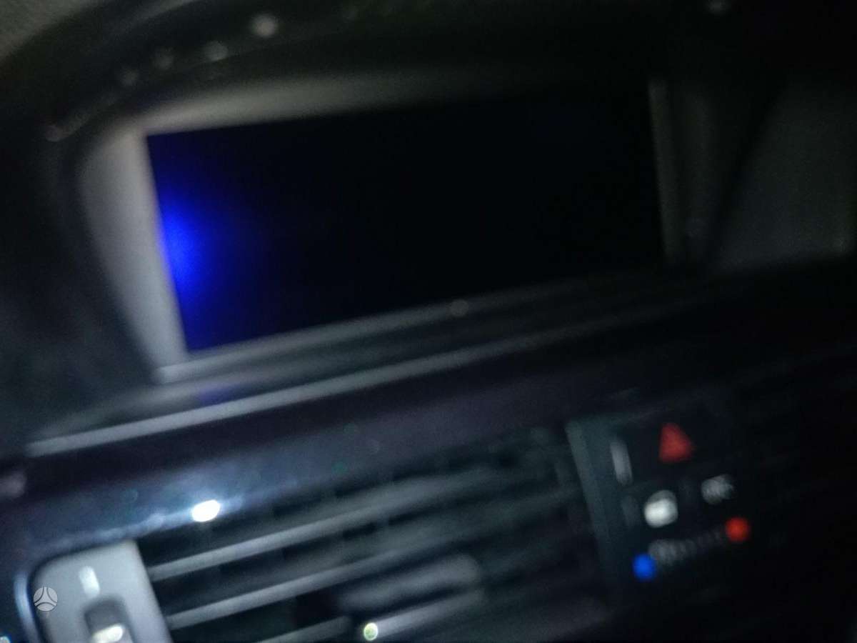 BMW 335