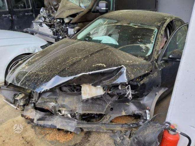 Jaguar XF по частям