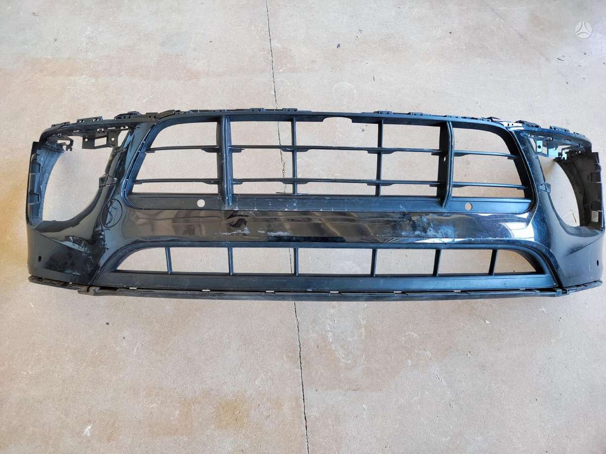 Porsche Macan bumpers