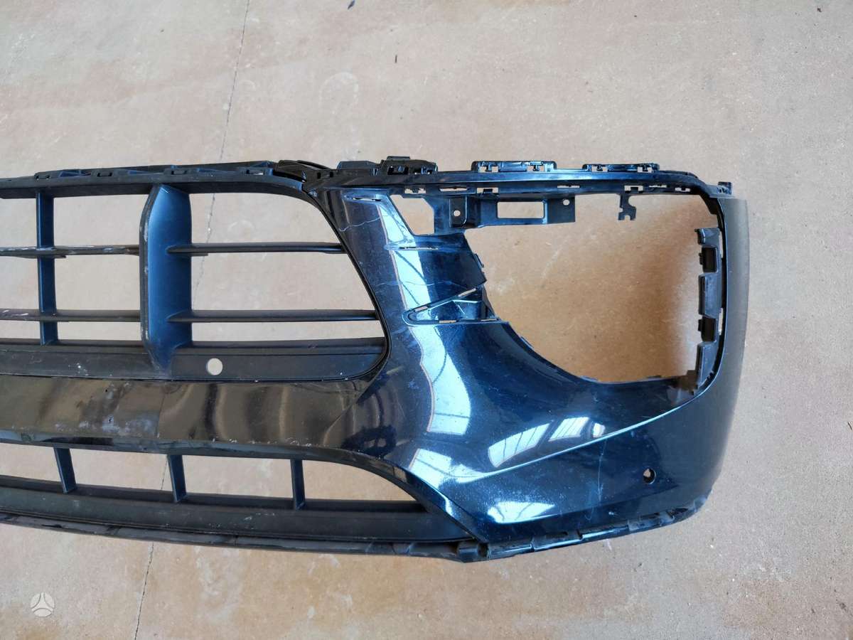 Porsche Macan hood (front, rear), bumpers