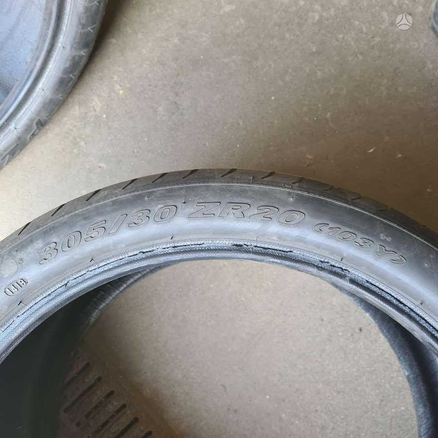 Pirelli, summer 305/30 R20