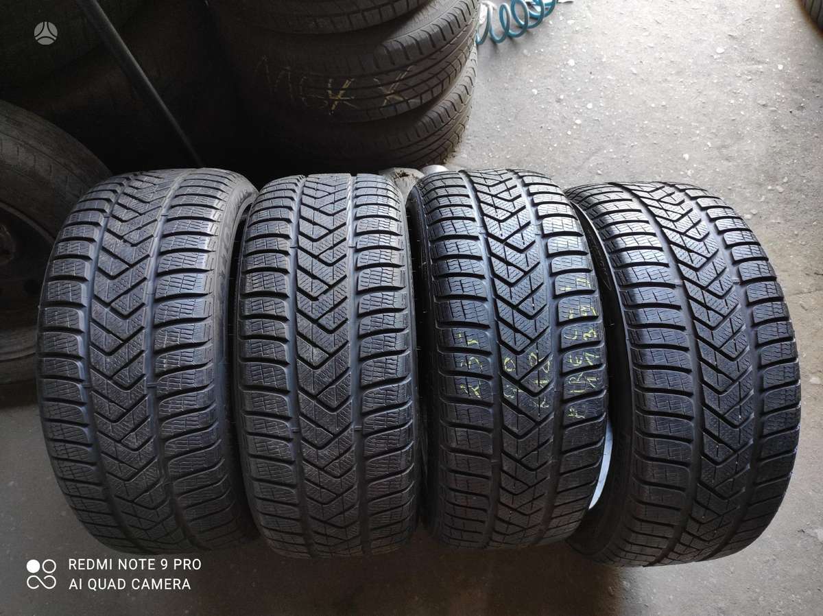 Pirelli, winter 235/40 R18