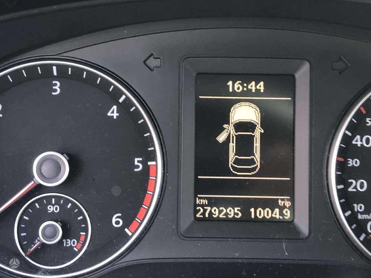 Volkswagen Jetta dalimis