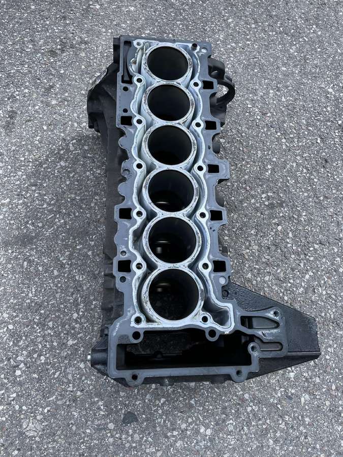 BMW 3 serija, N52b25af, engine block