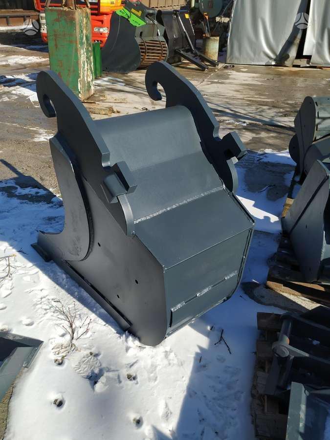 Metalana 10-18 ton, ковши