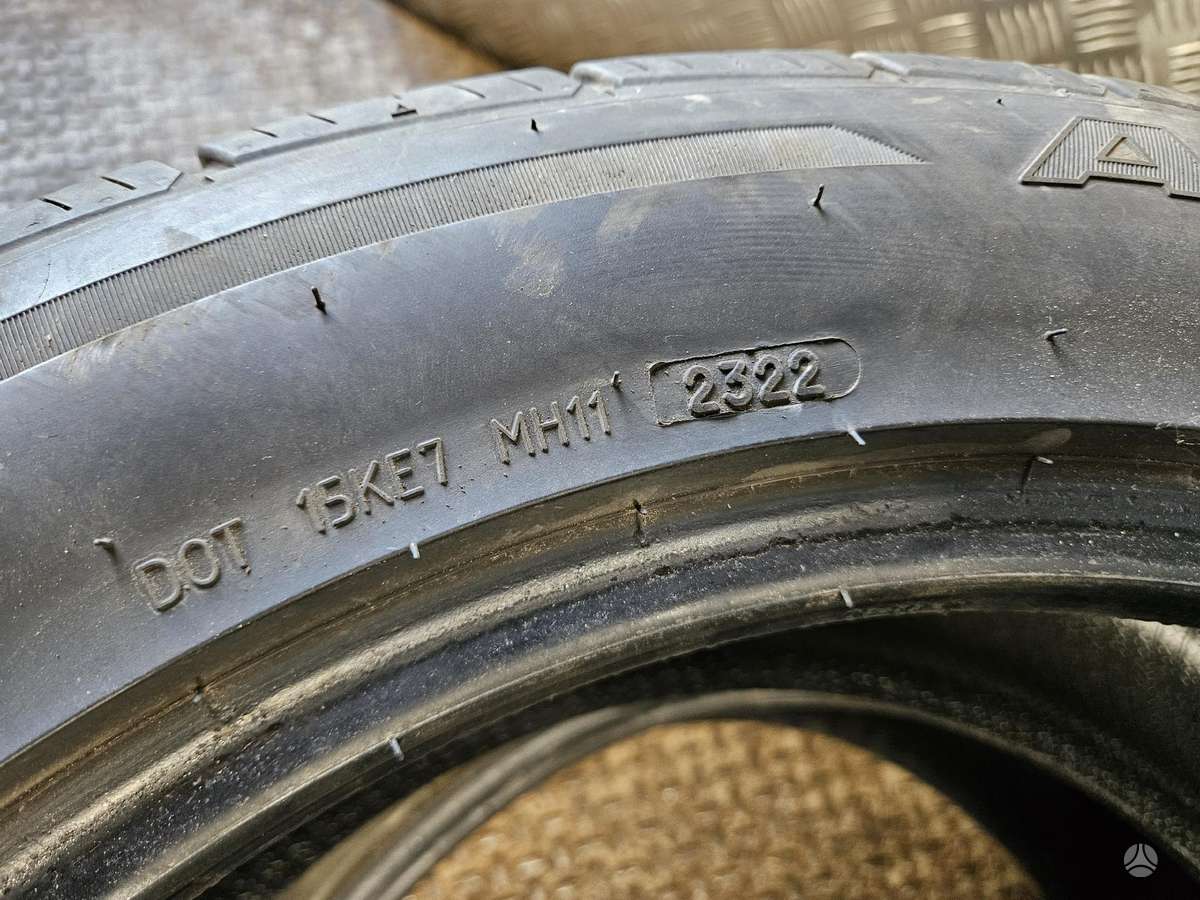 Bridgestone Advantage, summer 235/45 R19