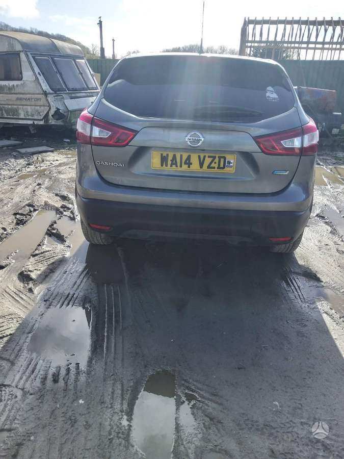Nissan Qashqai по частям