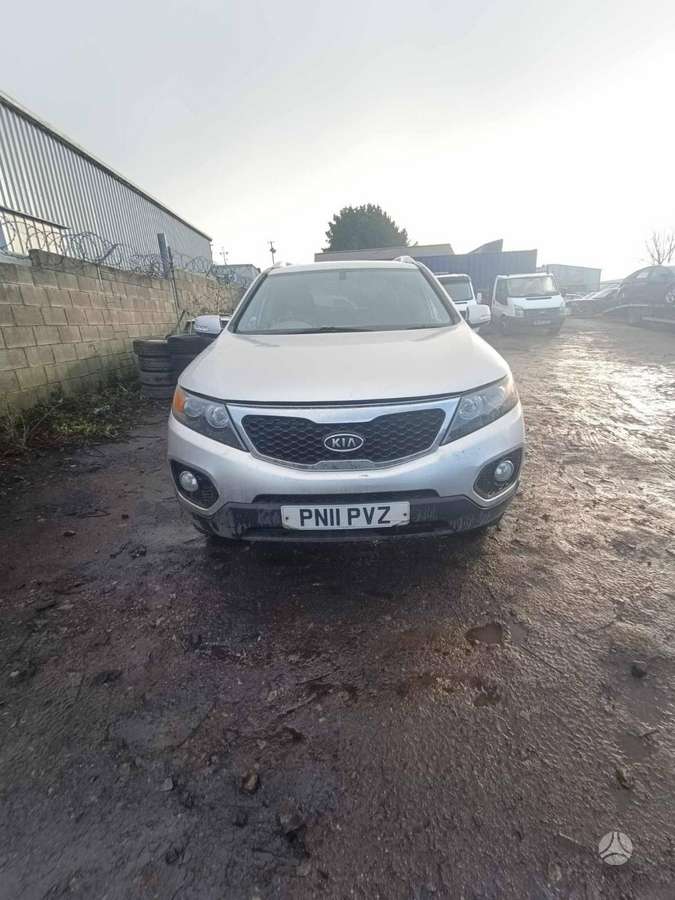 Kia Sorento по частям