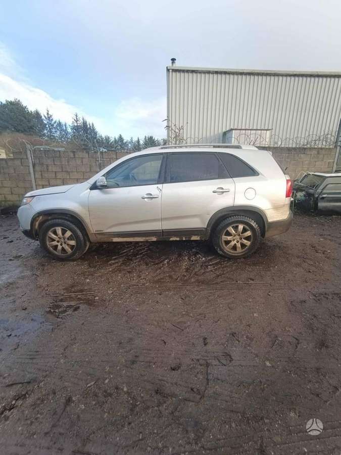 Kia Sorento for parts