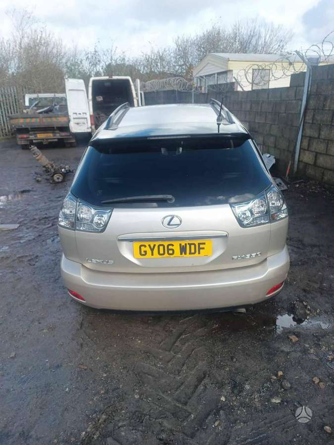 Lexus RX 350 dalimis