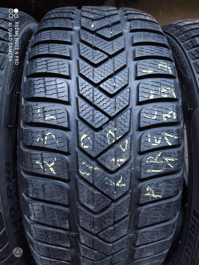 Pirelli, winter 235/40 R18