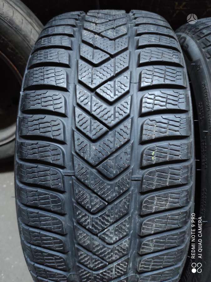 Pirelli, winter 235/40 R18