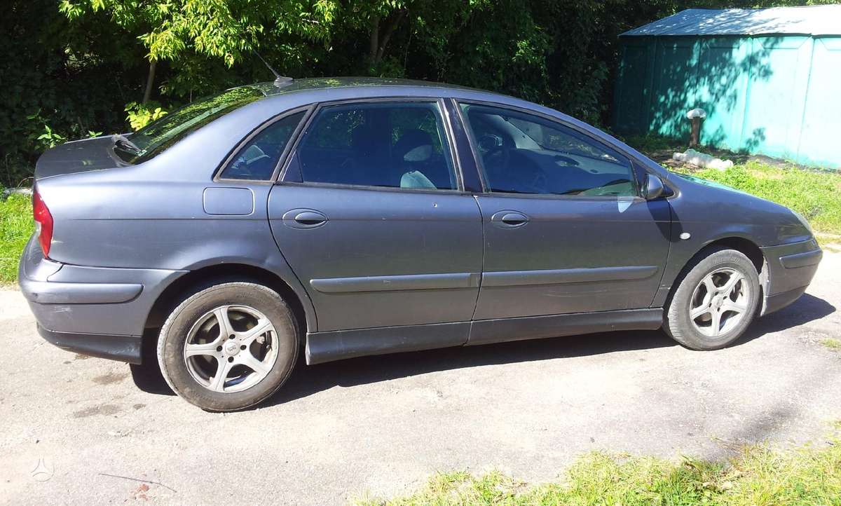 Citroen C5 dalimis. 273