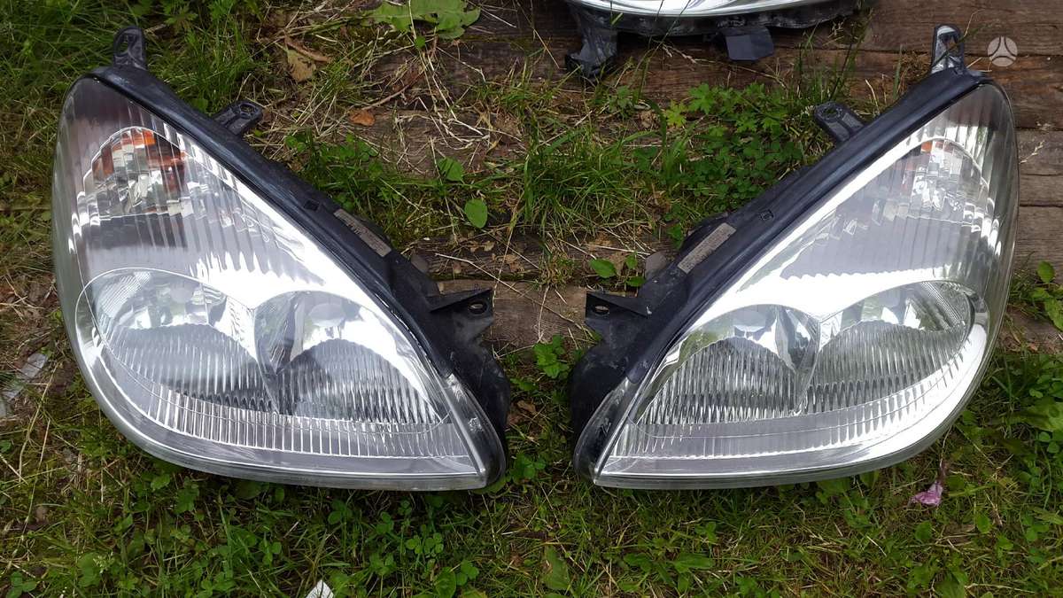 Citroen C5 dalimis. 273