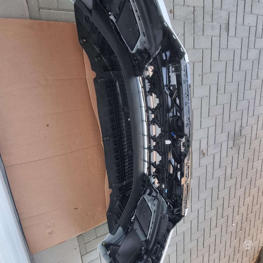 Audi A7 bamperi