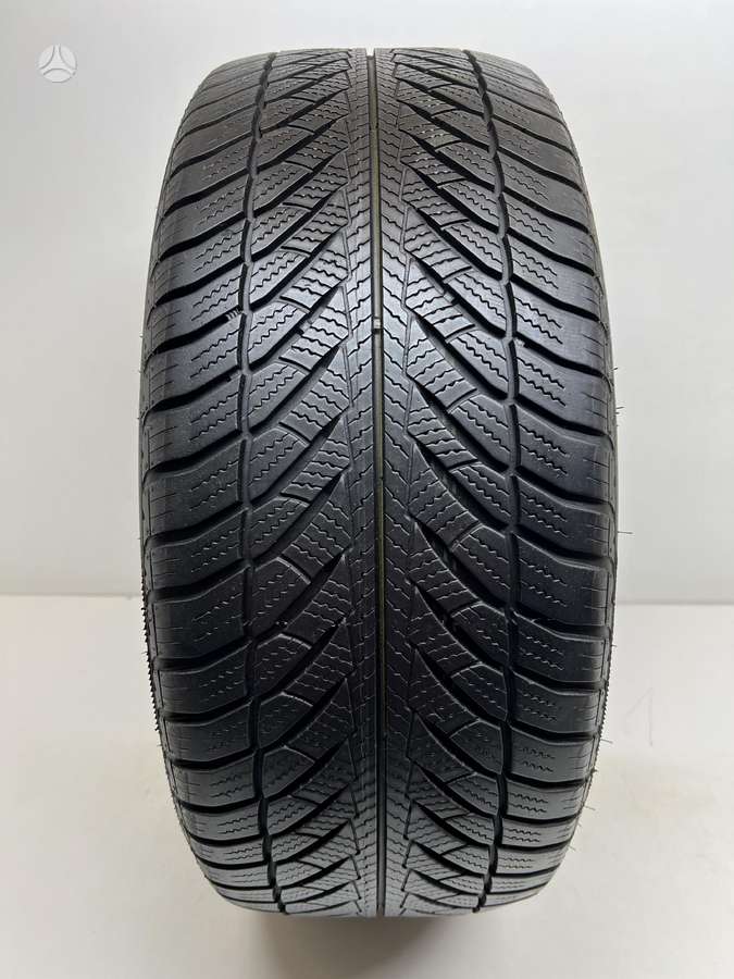 Goodyear UltraGripPerfomance RFT, winter 245/45 R19