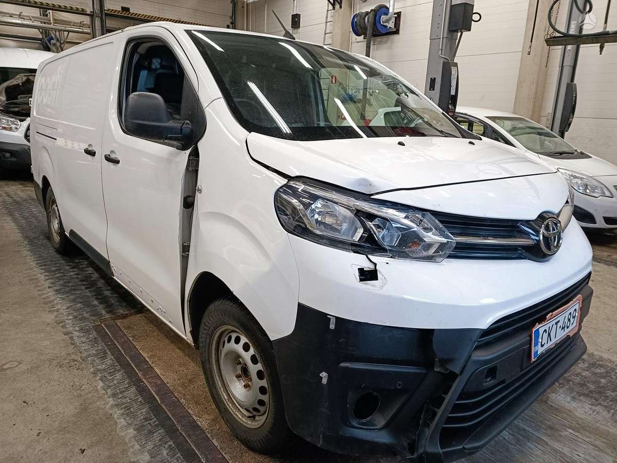 Toyota Proace, cargo vans
