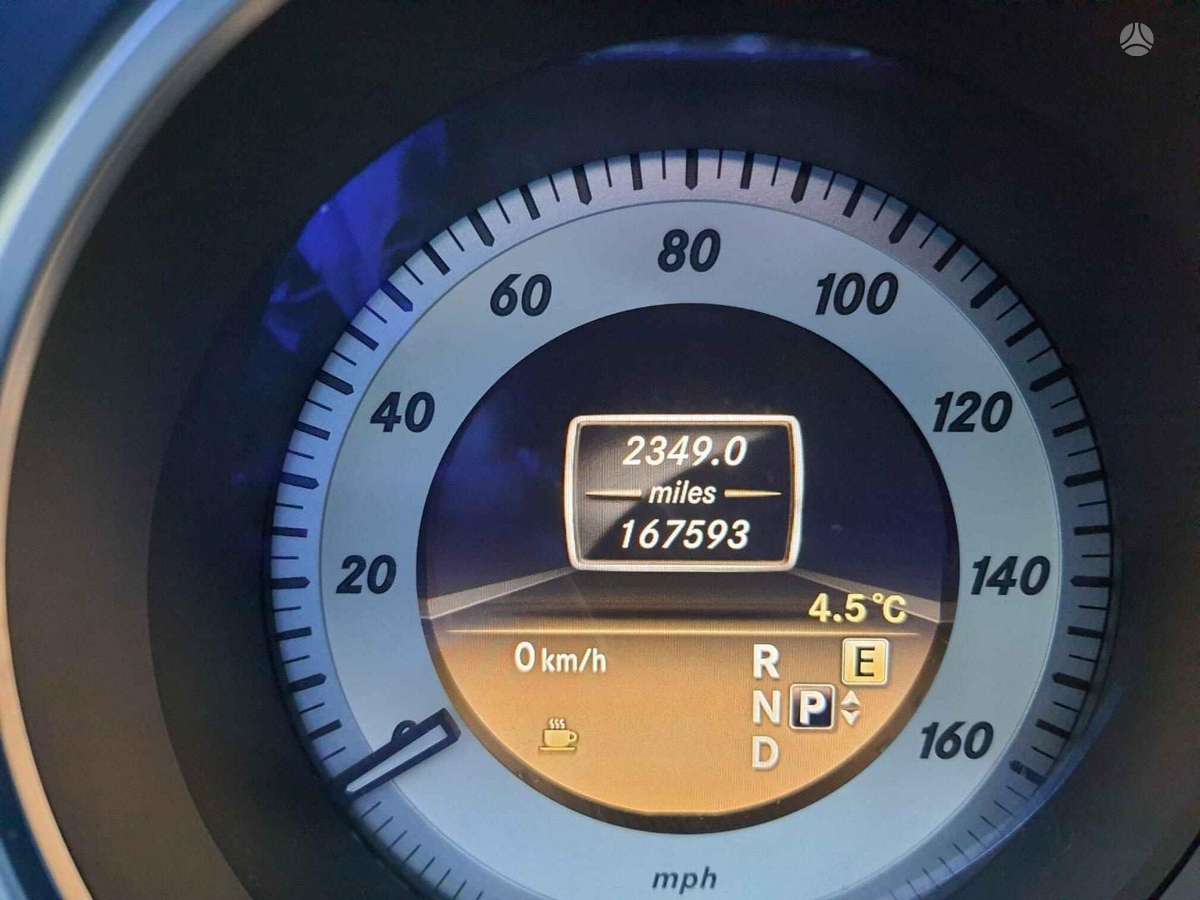 Mercedes-Benz CLS350