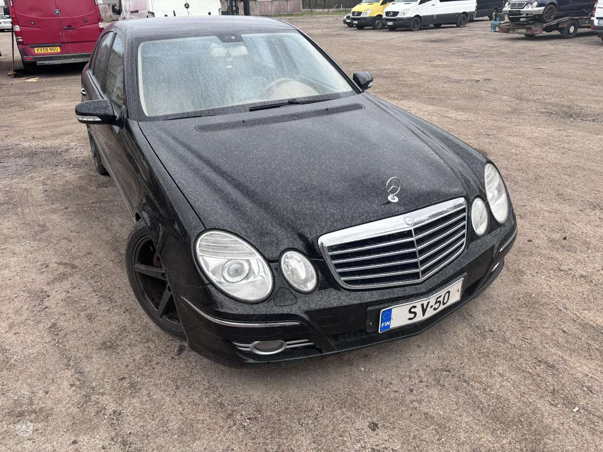 Mercedes-Benz E300 4matic
