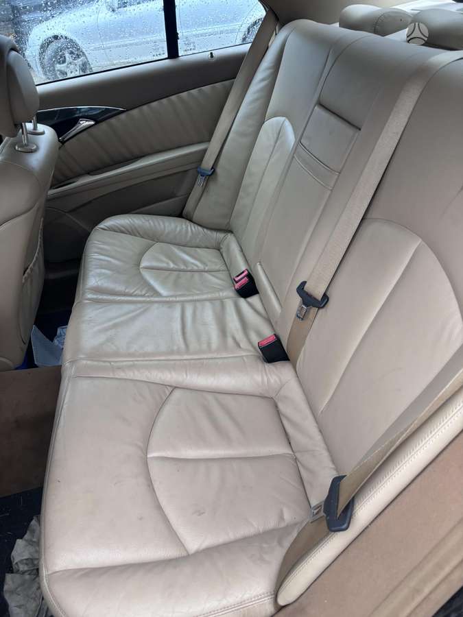 Mercedes-Benz E300 4matic