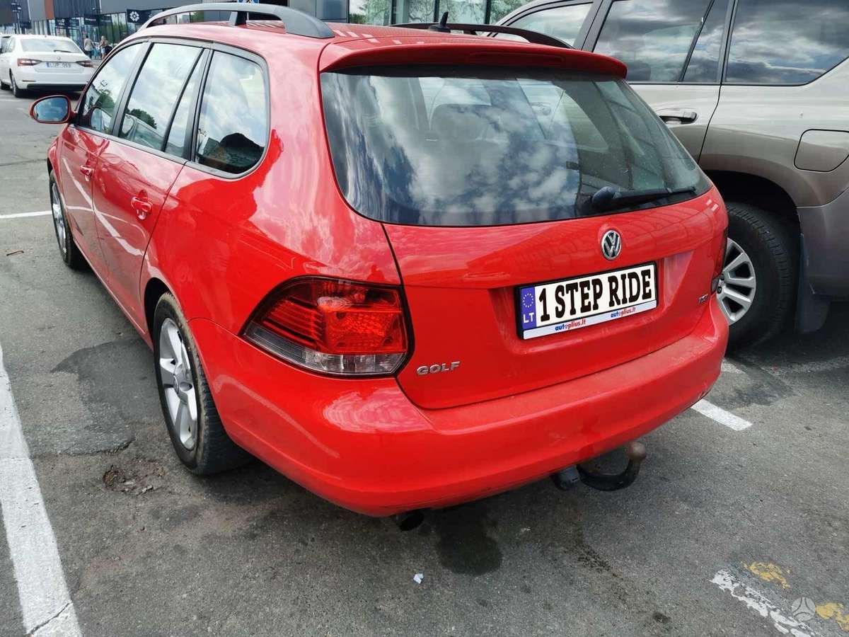Volkswagen Golf, 1.2 l., Универсал