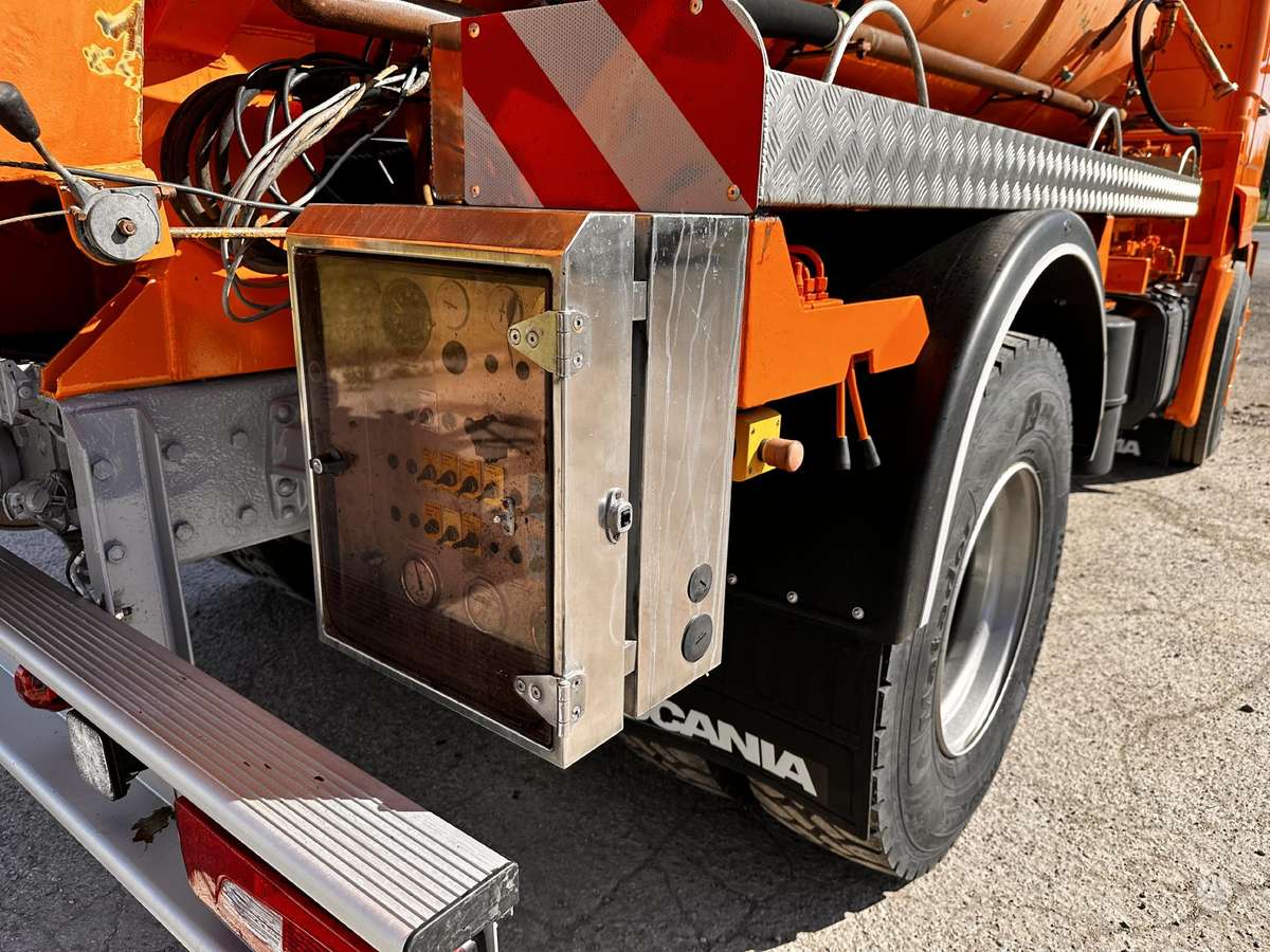 Scania 113, ассенизационные машины