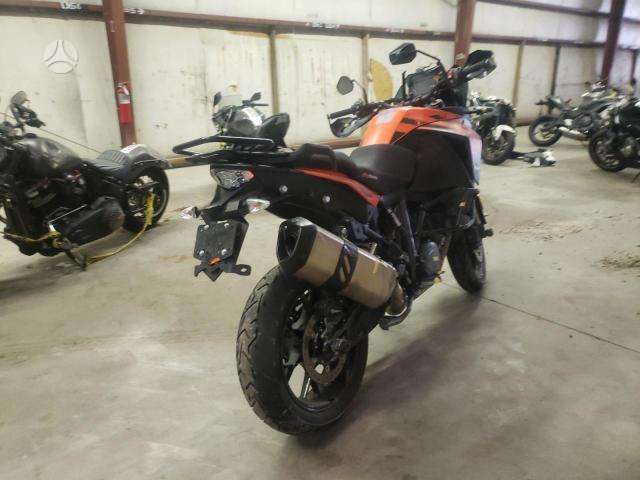 KTM Super Adventure, krosa / enduro