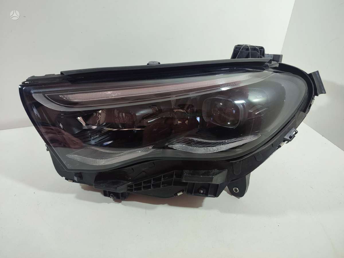 Mercedes-Benz E klasė, A2149064102, lights