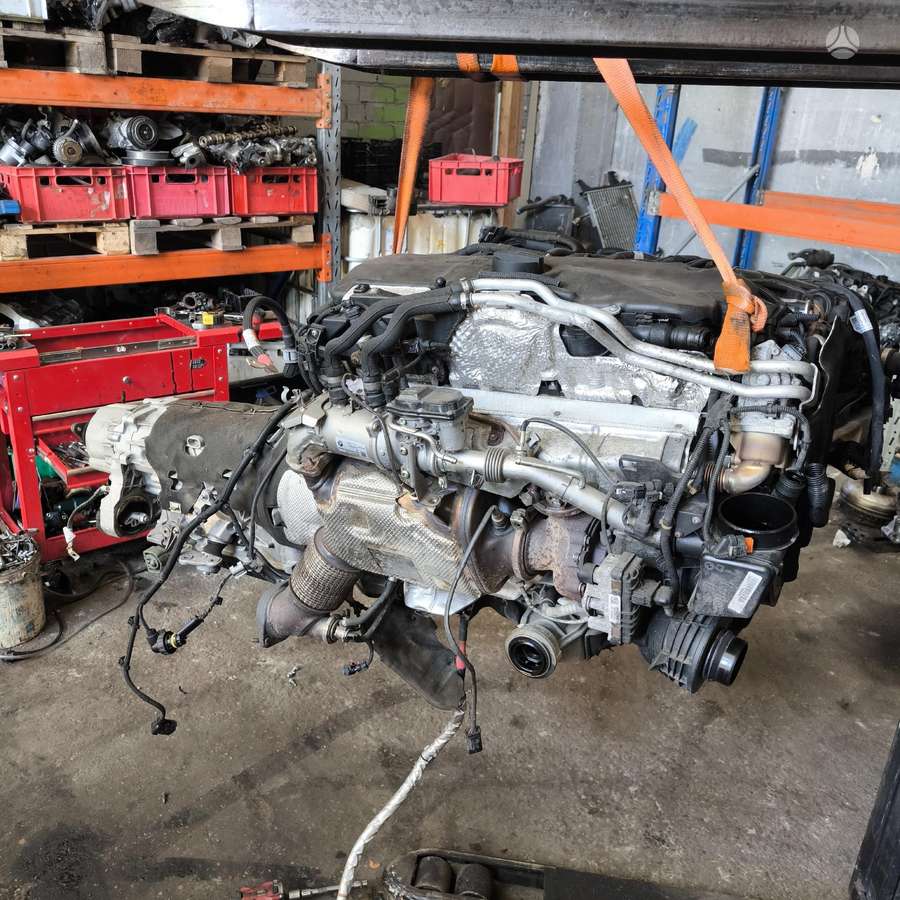 BMW 530 engine parts