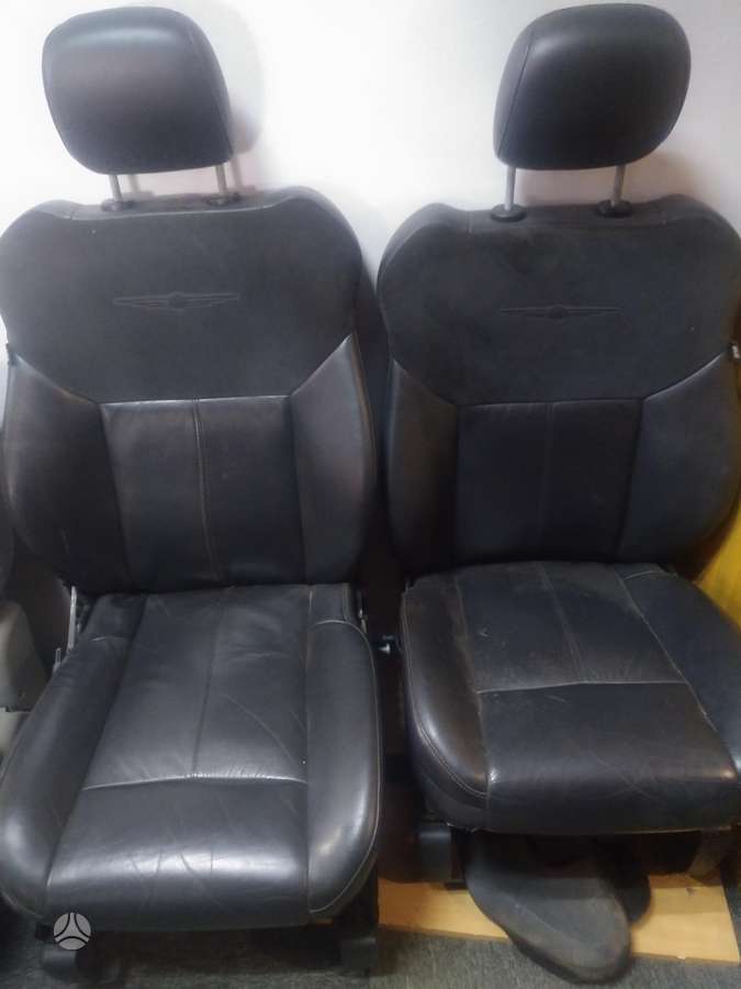 Chrysler Town & Country