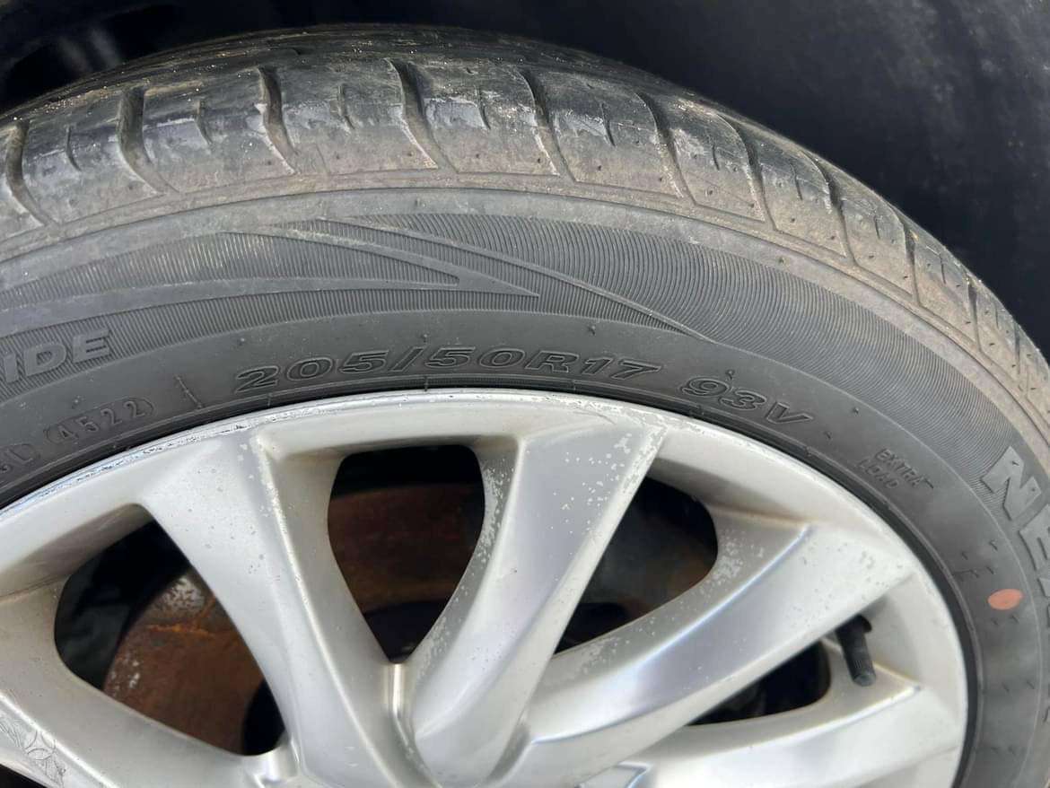 Citroen C4 Picasso по частям