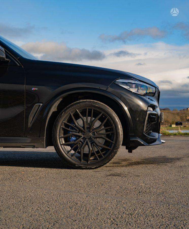 RIVIERA Riviera RF9 Gloss Black, light alloy, R22