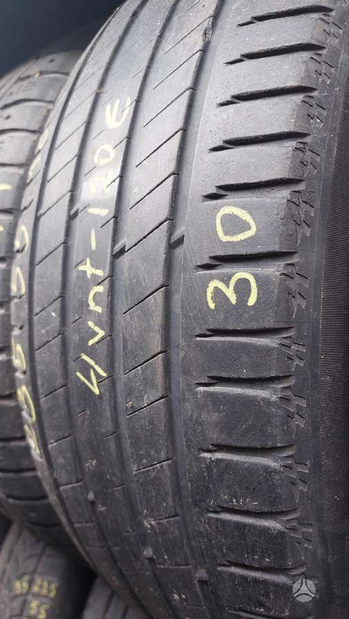 Pirelli Continental Michelin, universalios 235/55 R18