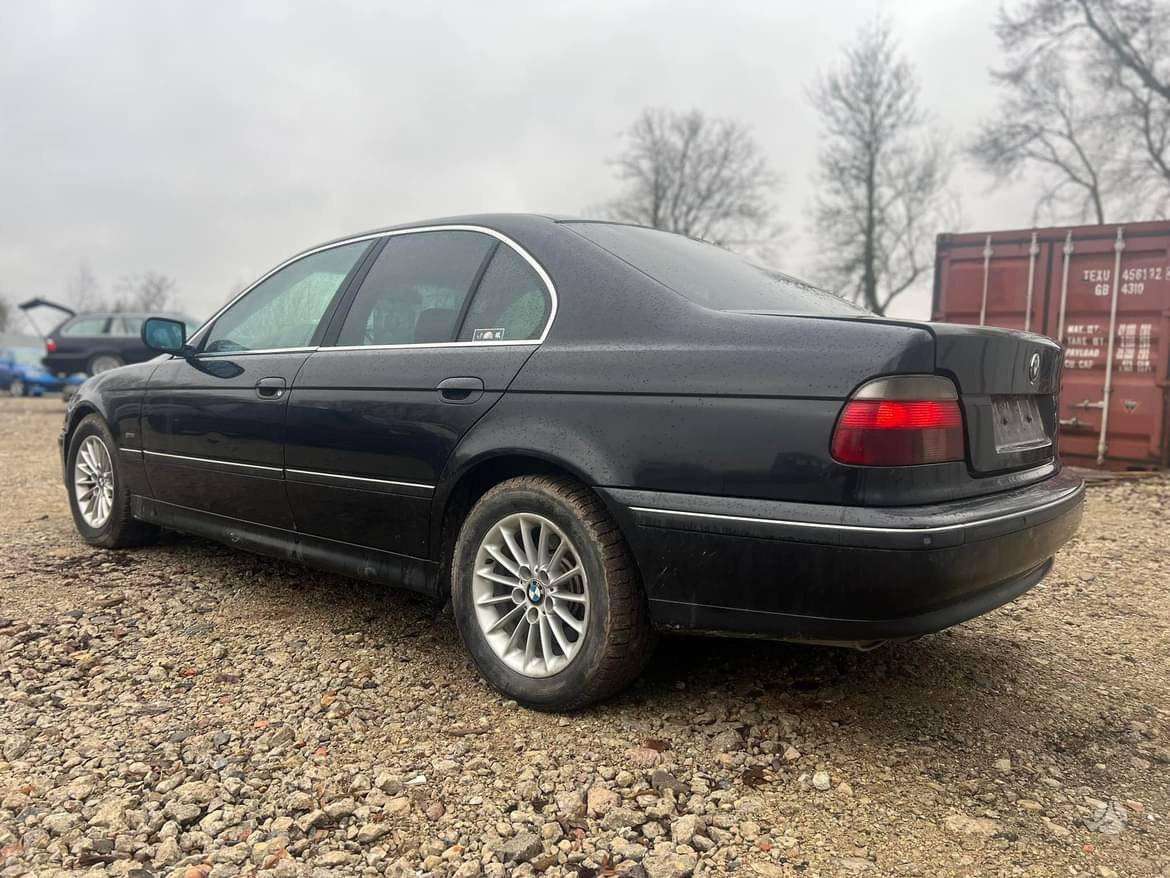 BMW 530 по частям