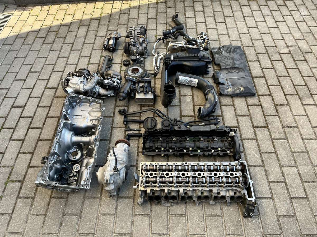 BMW X5 детали двигателя
