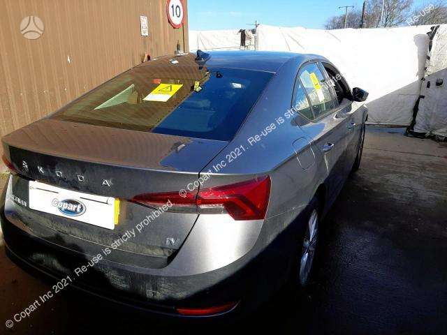 Skoda Octavia dalimis