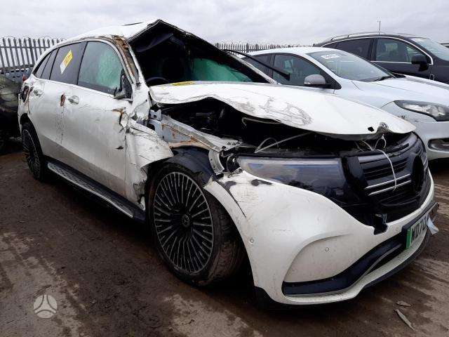 Mercedes-Benz EQC по частям